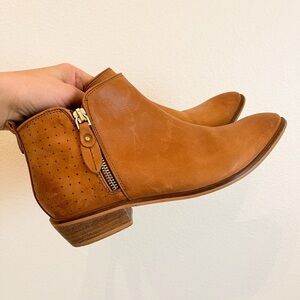 Roolee Ankle Booties